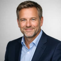 Martin - Warm, Confident and Relatable