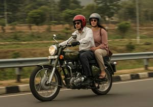 Cinematic Ride on a Royal Enfield Bullet 350
