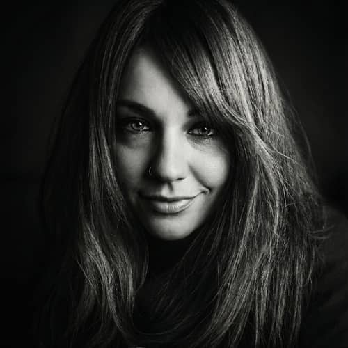 Transform Your Photo into Stunning Black & White Art Transform Your Photo into Stunning Black & White Art