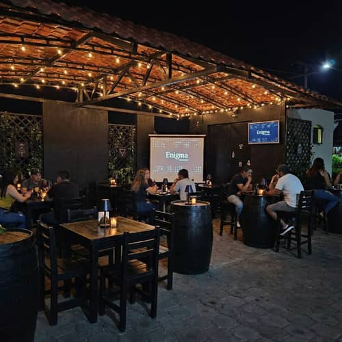 Enigma Bar: Sleek Black Design Inspiration