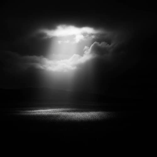Luces y Sombras: Light and Shadow in Art