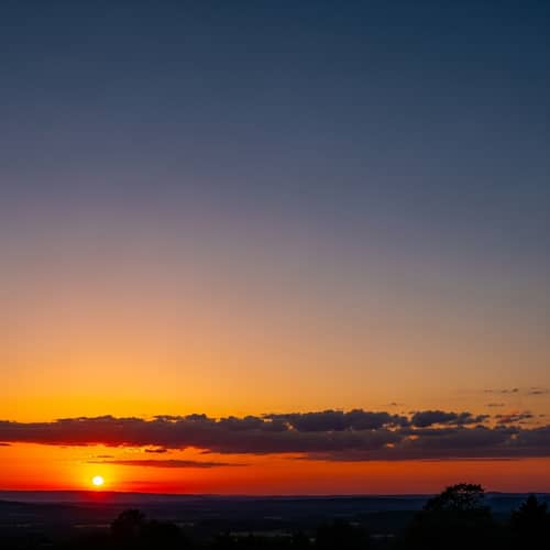 Vibrant Sunset Sky: Red, Orange, Yellow Colors at Dusk