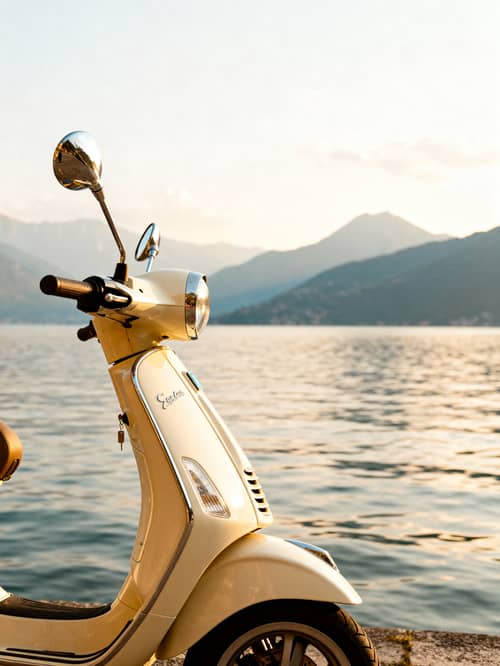 Romantic Lake Como: Summer Scooter Adventure Romantic Lake Como: Summer Scooter Adventure