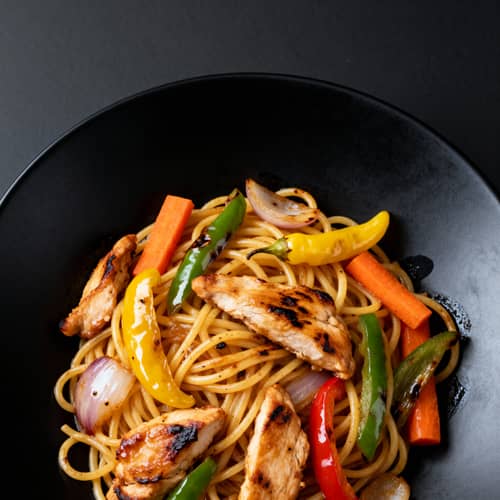 Delicious Tallarín Saltado - Wok-Fried Peruvian Pasta