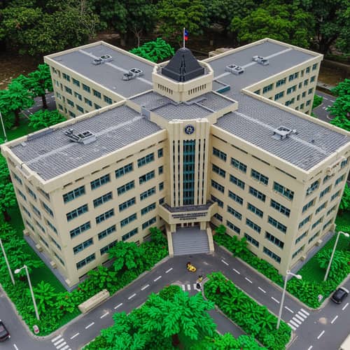 Transforming UNSA Industrial Engineering into Legos