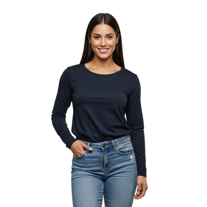 Georgina Rodriguez: Elegant Hispanic Brunette in Stylish Outfit