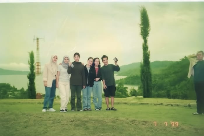 Enhance Old Photos with Hijab Effects