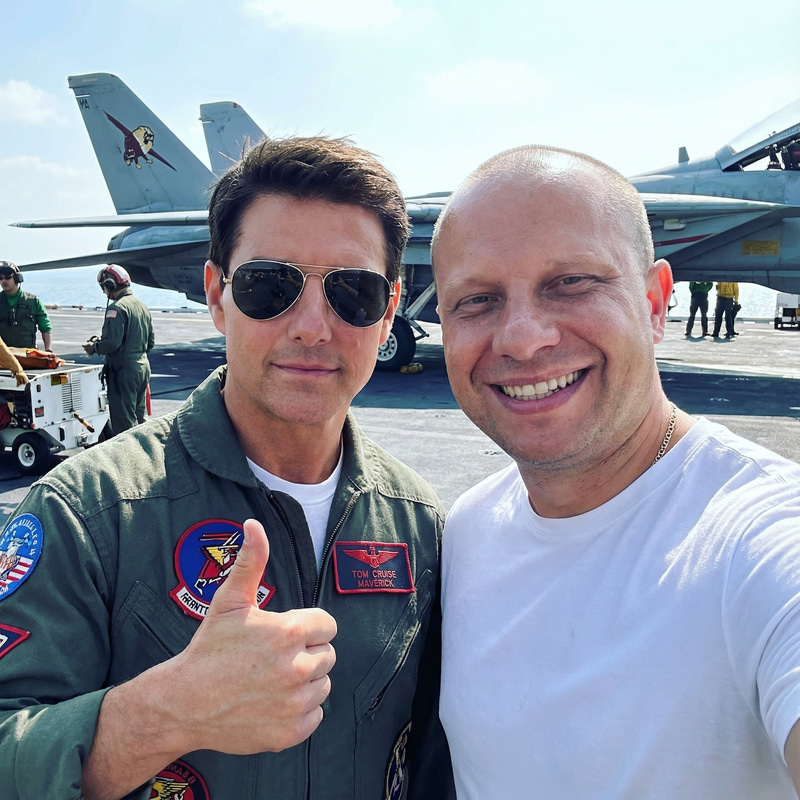 Epic Selfie with Maverick from Top Gun Epic Selfie with Maverick from Top Gun