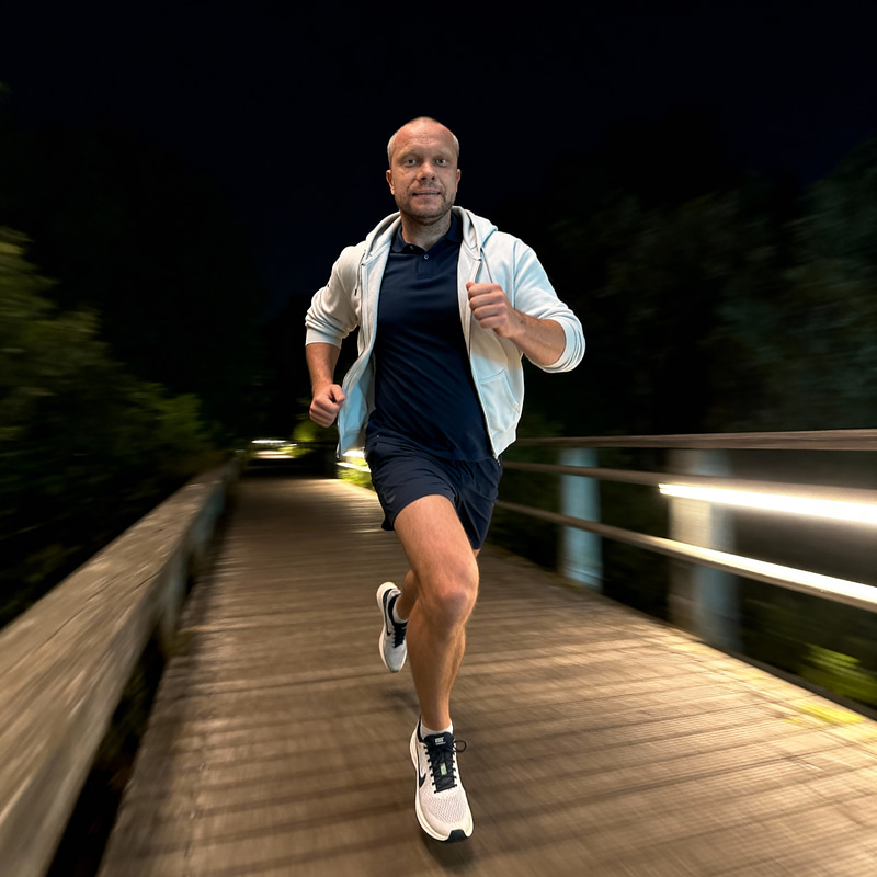 Dynamic Running Lifestyle Portraits