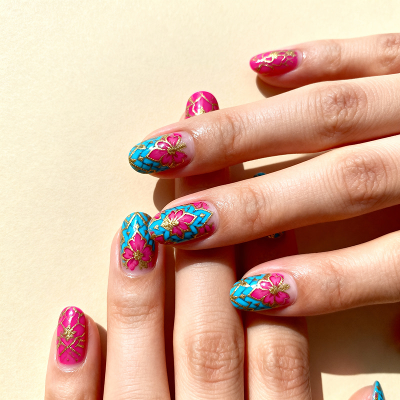 Vibrant Nail Art Designs with Intricate Patterns Vibrant Nail Art Designs with Intricate Patterns