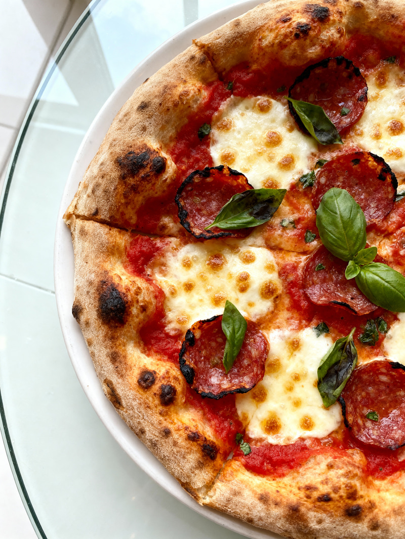 Delicious Cheese & Pepperoni Pizza Slice Photo Delicious Cheese & Pepperoni Pizza Slice Photo