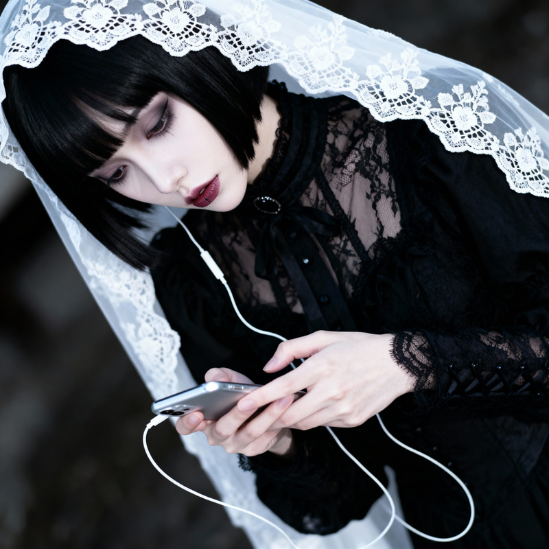 Gothic Style Photo Composition: A Dark Elegance Gothic Style Photo Composition: A Dark Elegance