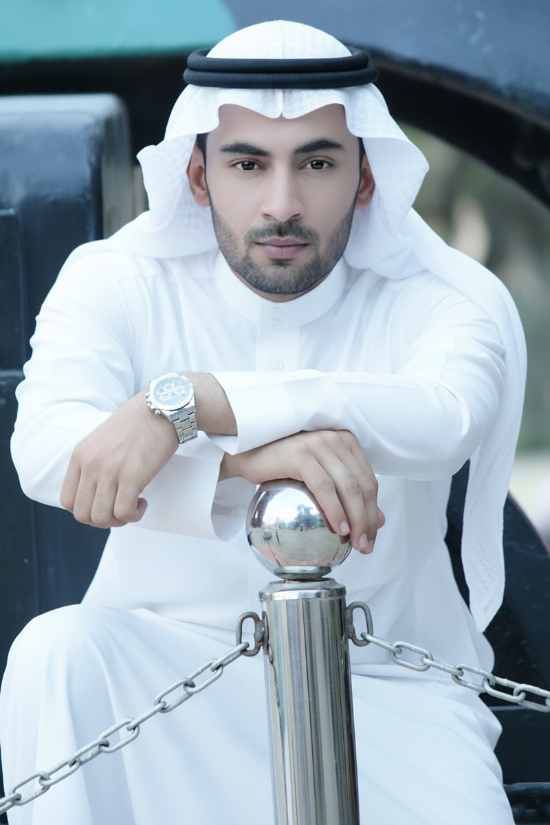 Traditional Saudi Arabia Men's Dress Styles