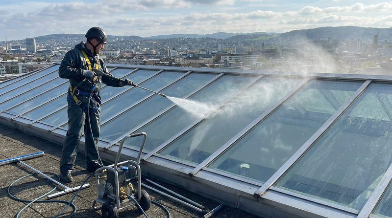 Professional High-Pressure Window Cleaning Services