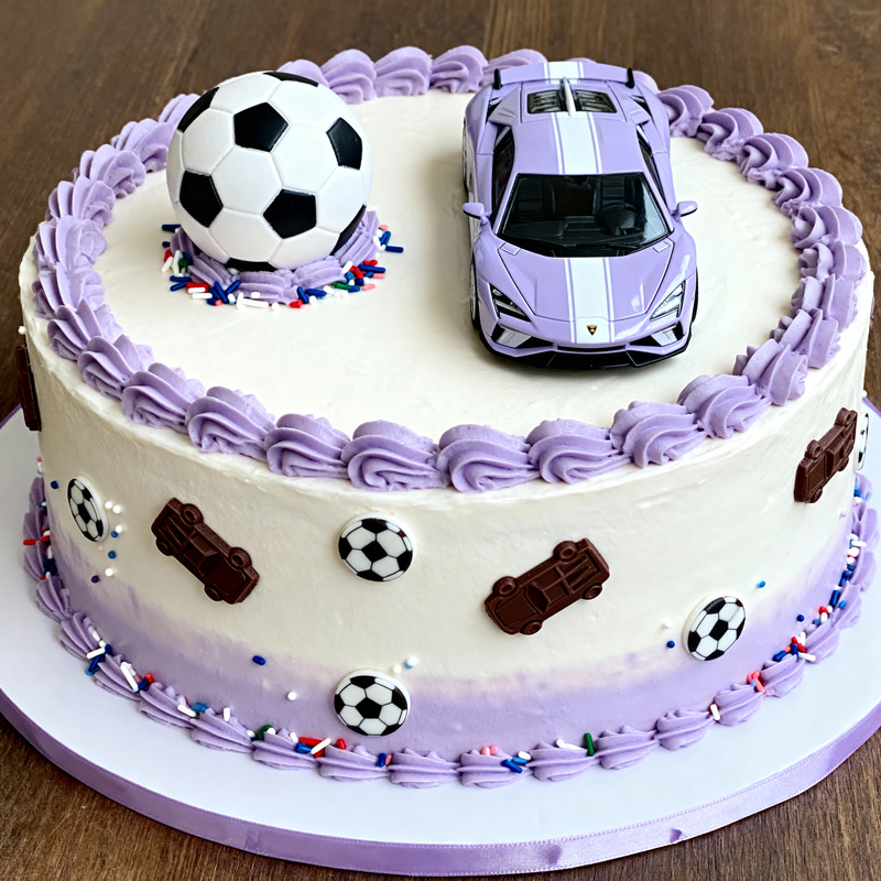 Perfect Cake Ideas for Soccer & Car Lovers Perfect Cake Ideas for Soccer & Car Lovers