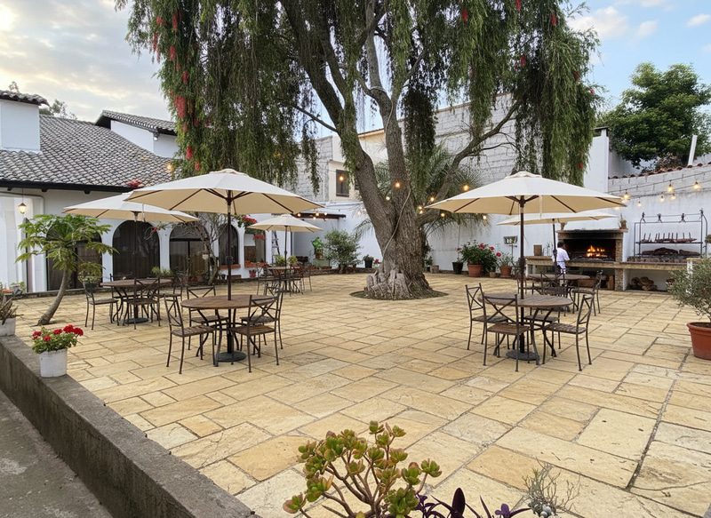 Charming Spanish Courtyard Restaurant